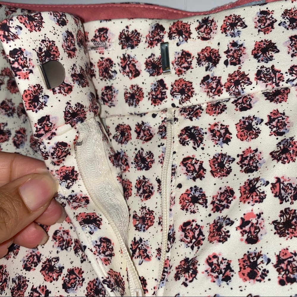 Cropped Paraphrase Pants - Picture 3 of 6